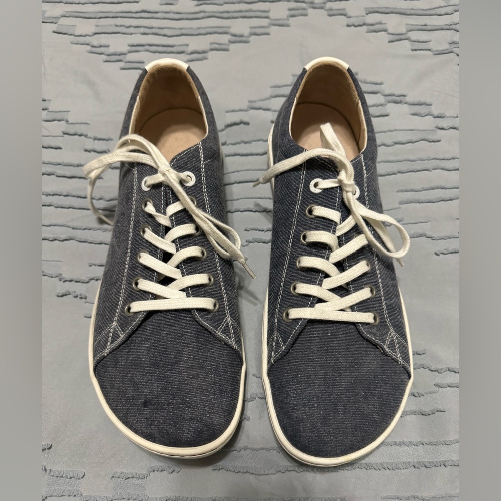 Birkenstock Men’s Navy Sneaker EU Size 44, US 11-11.5